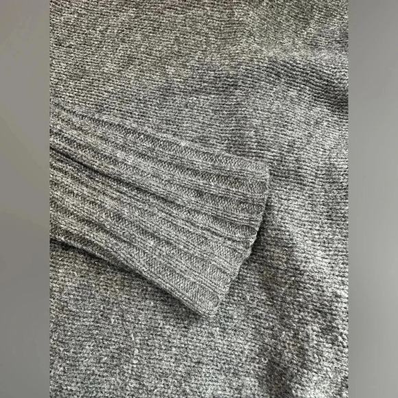 BCBGMAXAZRIA | Charcoal Grey Wool & Cashmere Blend Sweater Size S Small - Picture 8 of 8